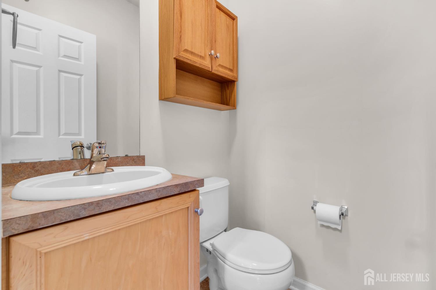 Listing photo 6