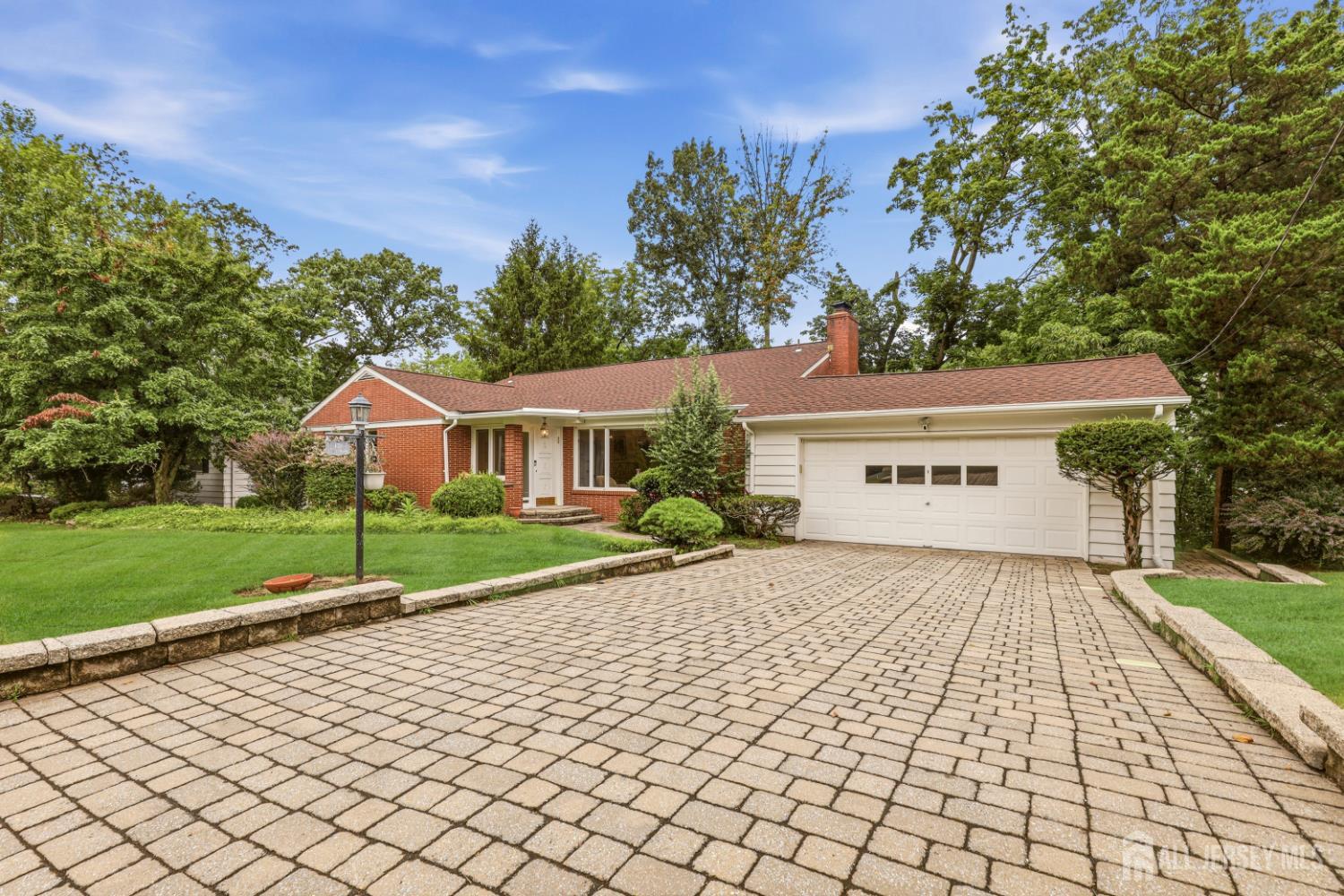2nd image of 471 Lincoln Ave, Highland Park, NJ 08904 | MLS# 2702812R