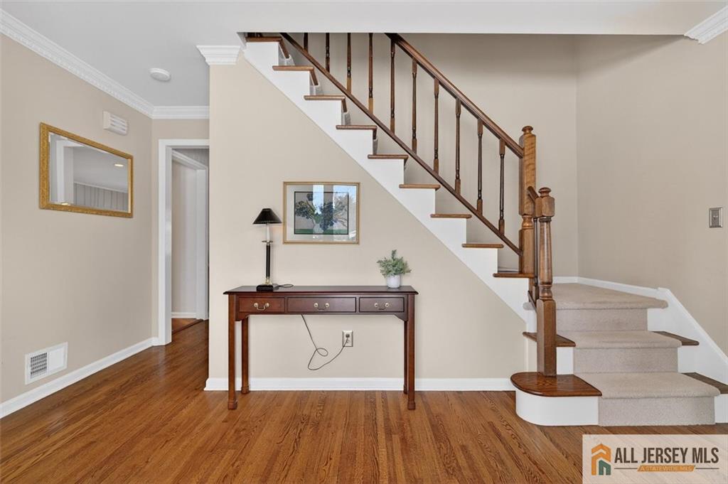 2nd image of 4 Hardley Dr, Cranbury, NJ 08512 | MLS# 2661373M