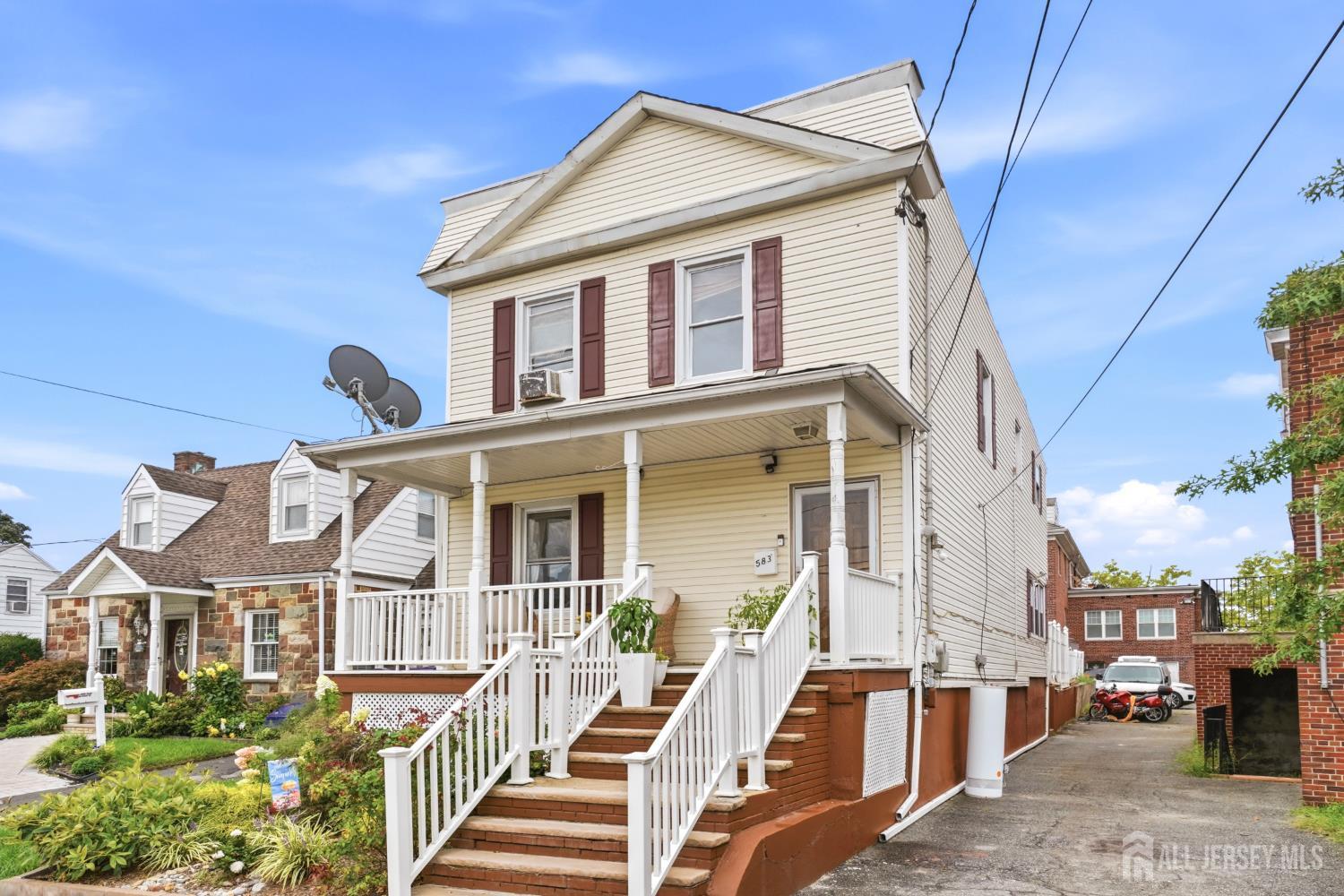 4th image of 583 Mckeon St, Perth Amboy, NJ 08861 | MLS# 2703537R