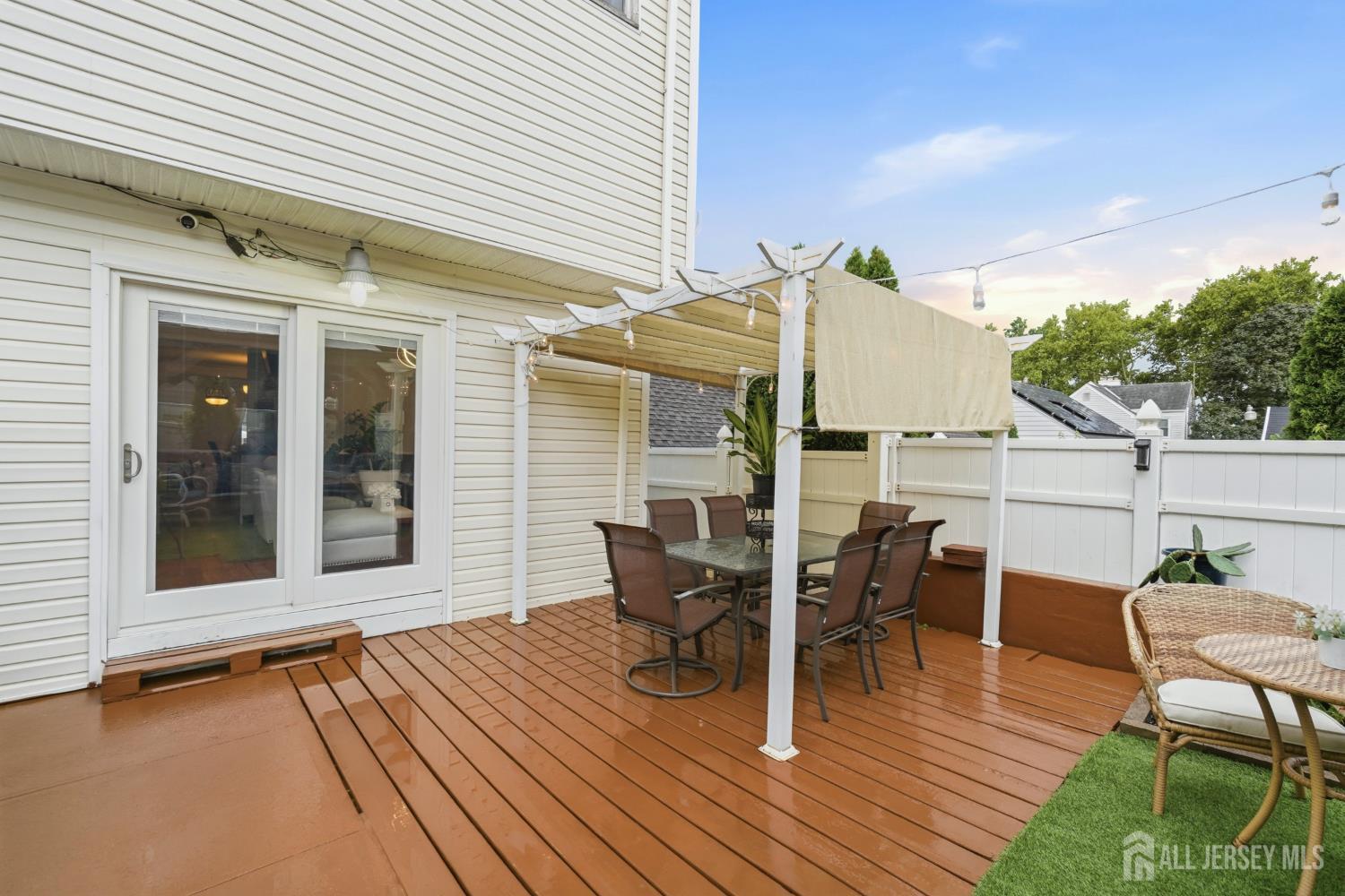 33rd image of 583 Mckeon St, Perth Amboy, NJ 08861 | MLS# 2703537R