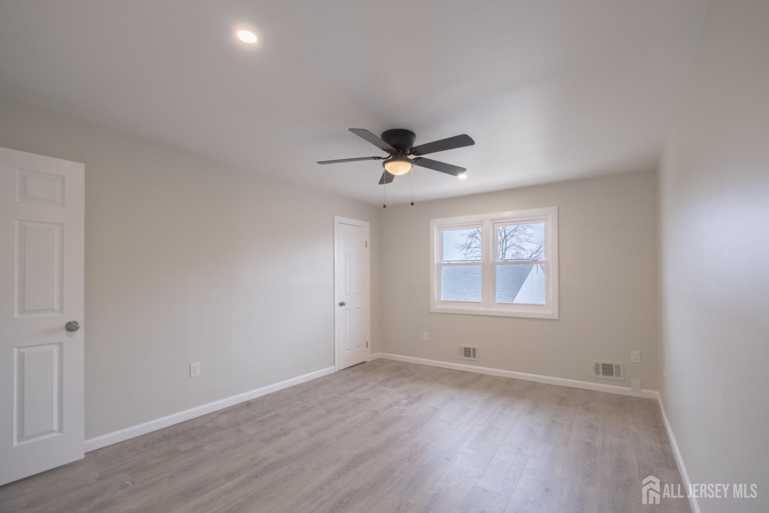 5th image of 11 Alabama Ct #500, Matawan, NJ 07747 | MLS# 2703636R