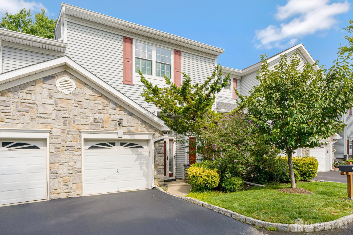Photo 2 of Townhouse for sale at 29 Catherine Ct, South Amboy, NJ 08879 | MLS# 2703920R | Listing updated on 2026-09-16