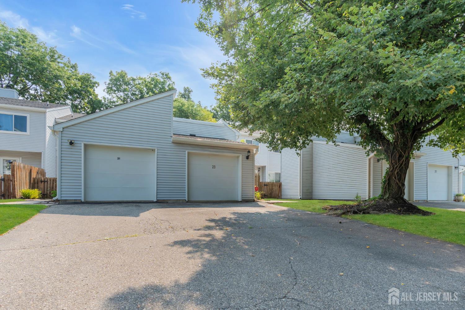23 Krenkel Court
