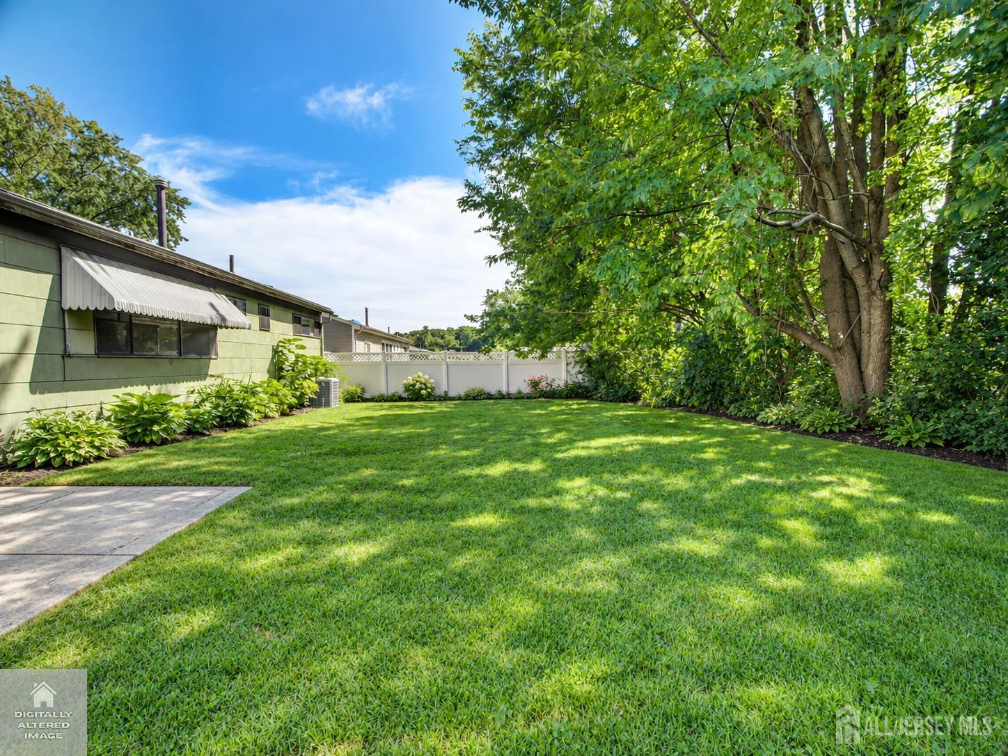 Photo 4 of Single family home for sale at 9 Wellesley Rd, Parlin, NJ 08859 | MLS# 2700676R | Listing updated on 2026-09-12
