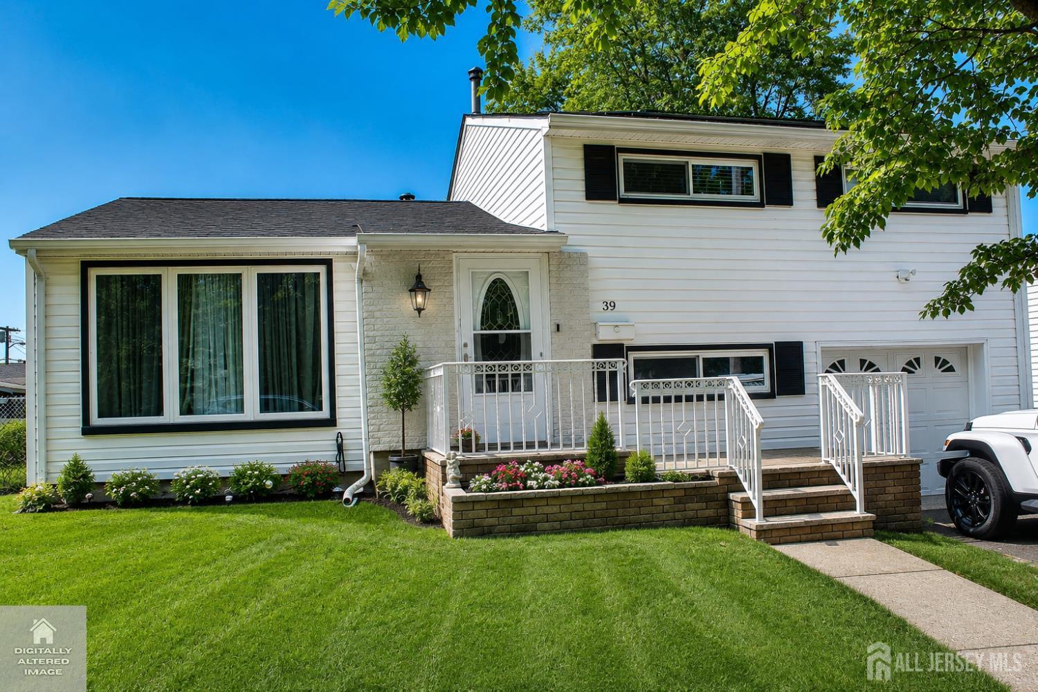 Photo 2 of Single family home for sale at 39 Florence Dr Dr, Parlin, NJ 08859 | MLS# 2703223R | Listing updated on 2026-09-16
