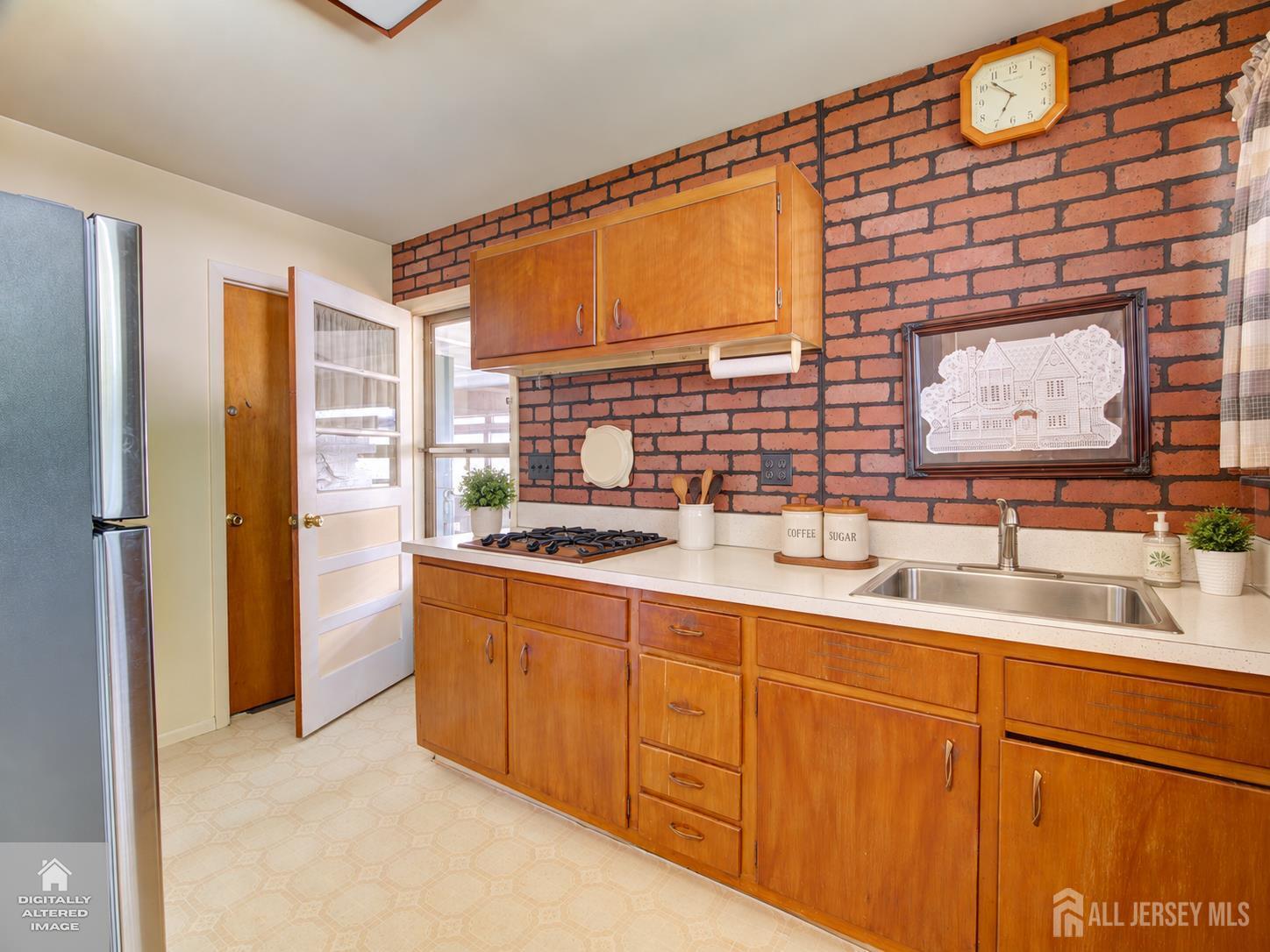 Photo 3 of Single family home for sale at 9 Wellesley Rd, Parlin, NJ 08859 | MLS# 2700676R | Listing updated on 2026-09-12