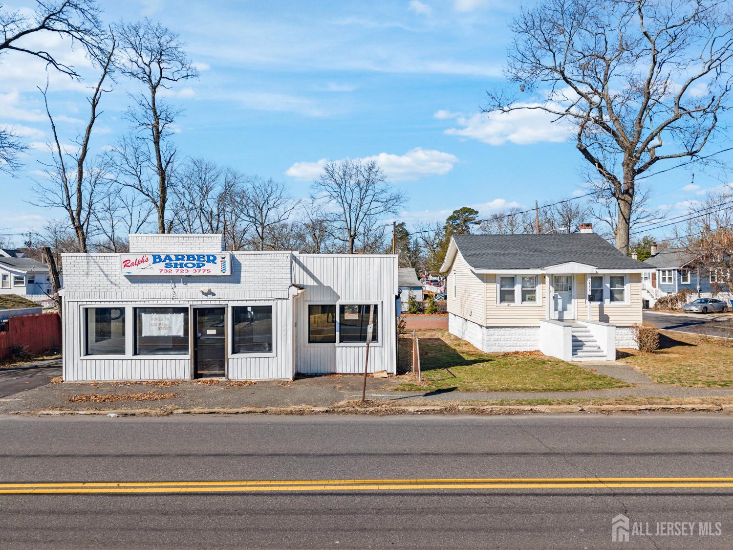 Photo 1 of Single family home for sale at 294 Devoe Ave, Spotswood, NJ 08884 | MLS# 2704391R | Listing updated on 2026-09-12