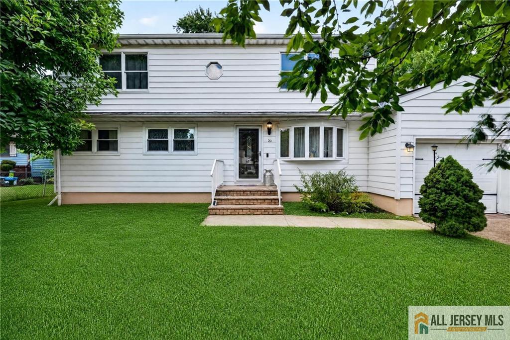 Photo 2 of Single family home for sale at 20 Thompson Ave, Fords, NJ 08863 | MLS# 2770226M | Listing updated on 2026-09-13