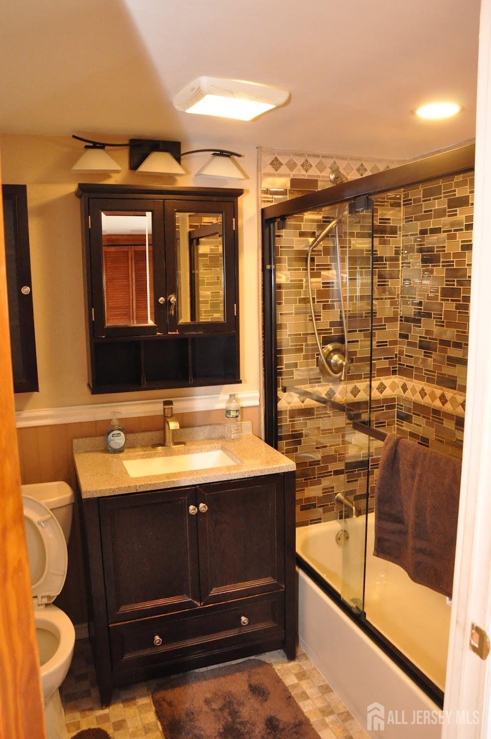 Photo 51 of Single family home for sale at 9 Florence Dr, Parlin, NJ 08859 | MLS# 2704428R | Listing updated on 2026-09-13
