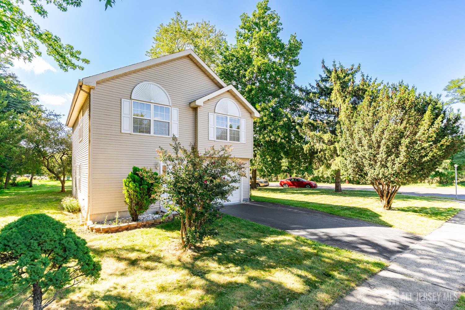 Photo 3 of Single family home for sale at 53 Bernard Ave, Edison, NJ 08837 | MLS# 2704498R | Listing updated on 2026-09-22