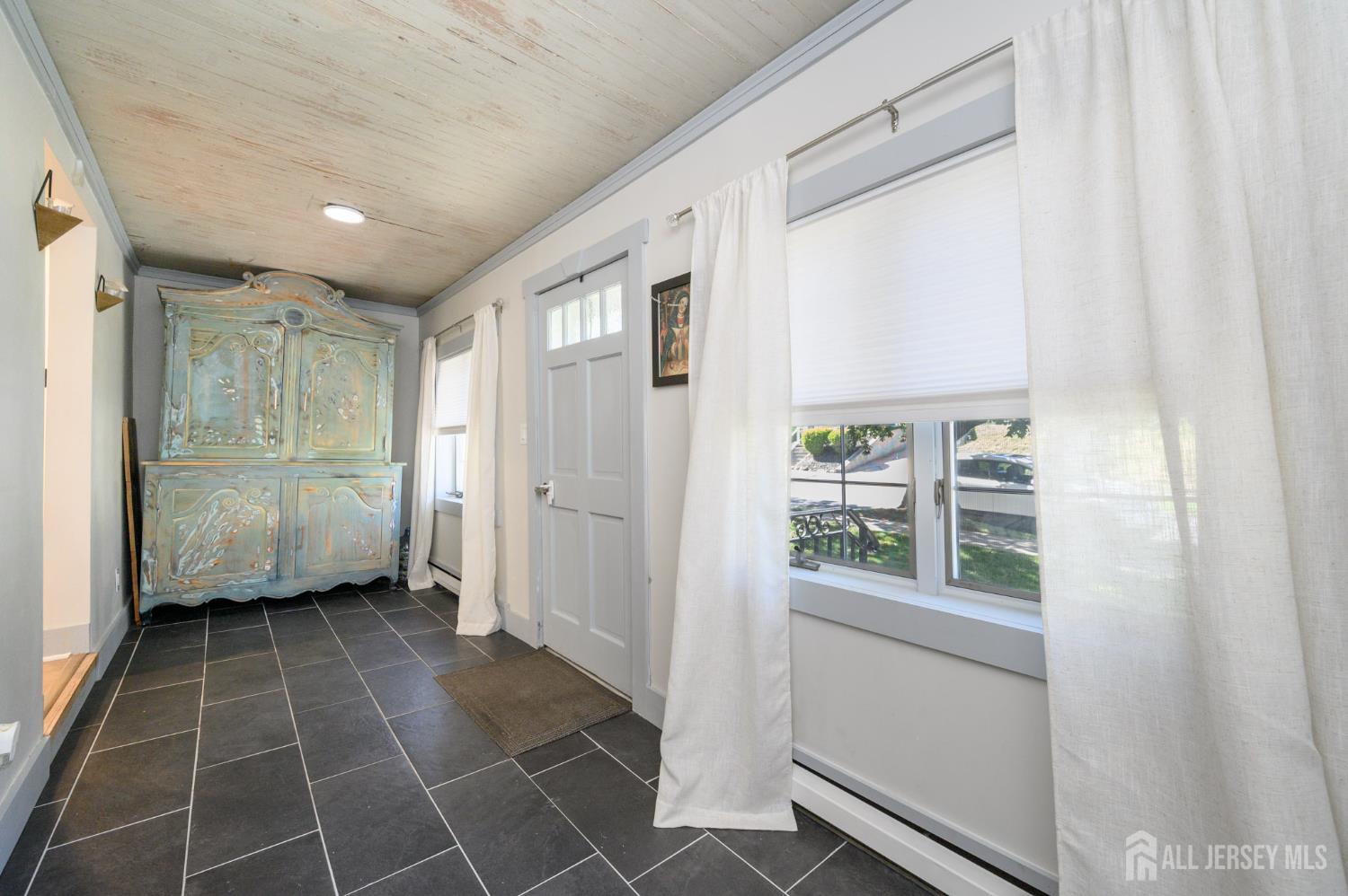 Photo 4 of Single family home for sale at 90 Edison Ave, Nutley, NJ 07110 | MLS# 2704493R | Listing updated on 2026-09-19