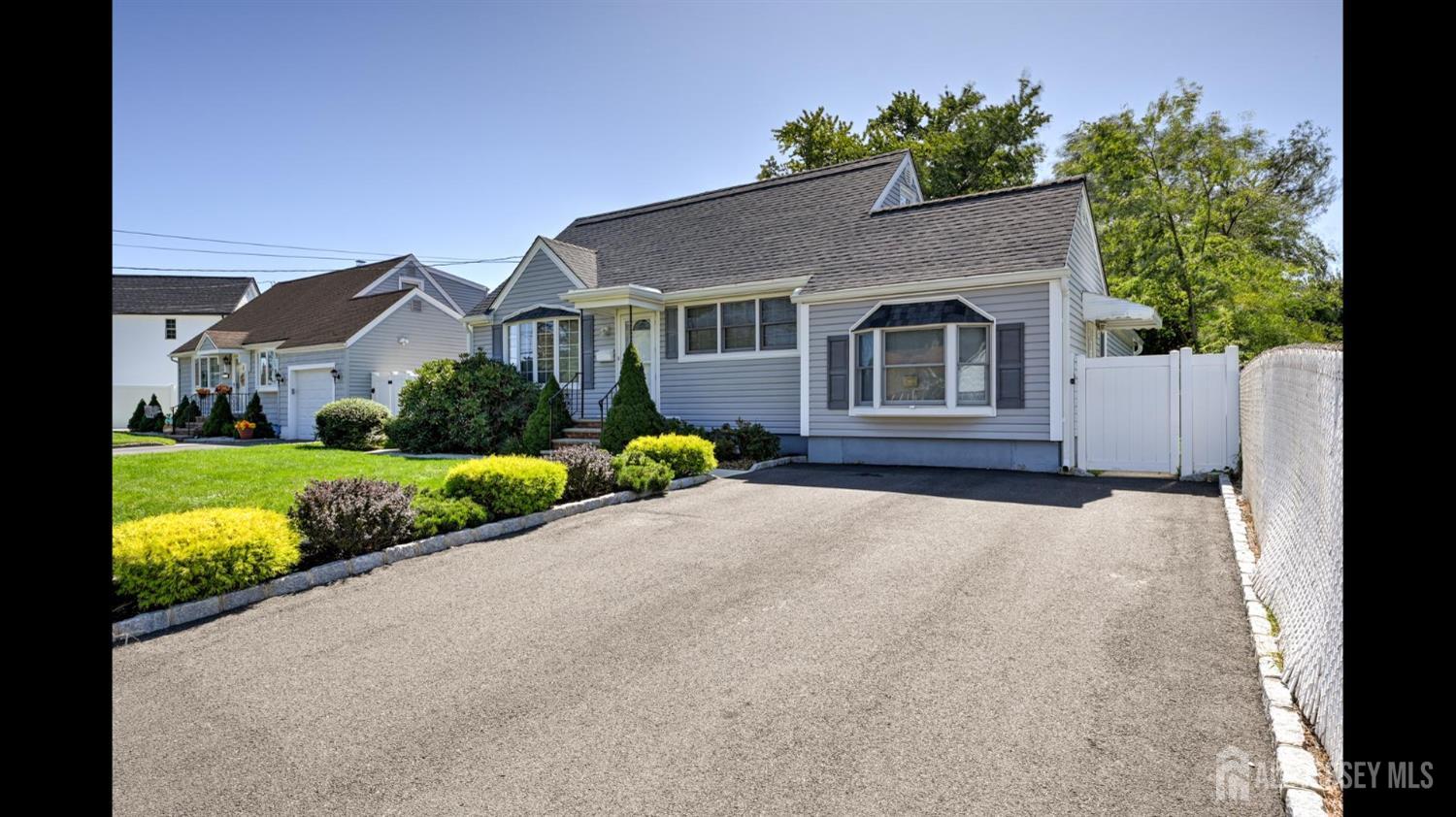 112 Madison Drive