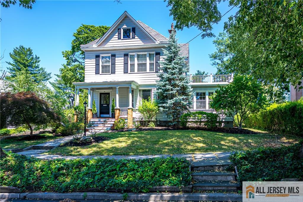Photo 3 of Single family home for sale at 76 Spring St, Metuchen, NJ 08840 | MLS# 2770488M | Listing updated on 2026-09-19