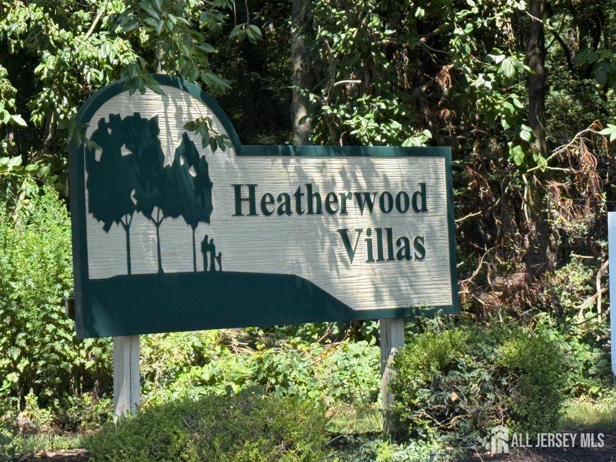 Photo 2 of Condo for sale at 12 Sunflower Ct, Edison, NJ 08820 | MLS# 2704711R | Listing updated on 2026-09-18