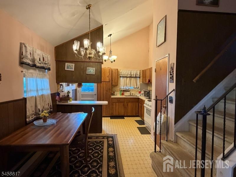 Photo 2 of Single family home for sale at 25 Eardley Rd, Edison, NJ 08817 | MLS# 2704274R | Listing updated on 2026-09-22