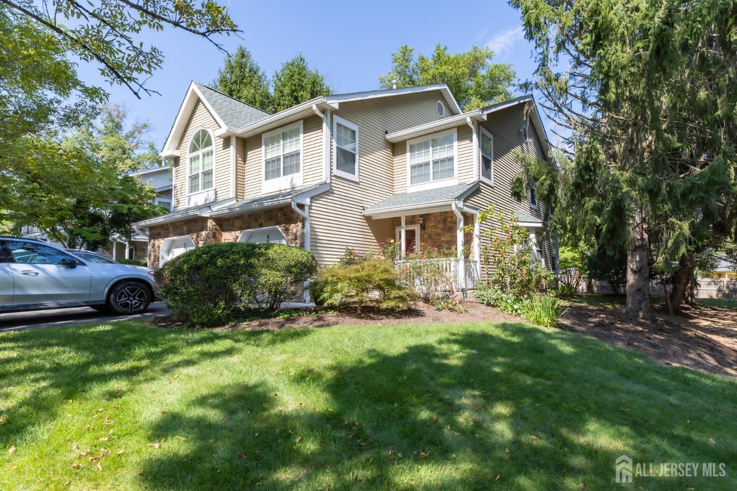 86 Gordon Avenue