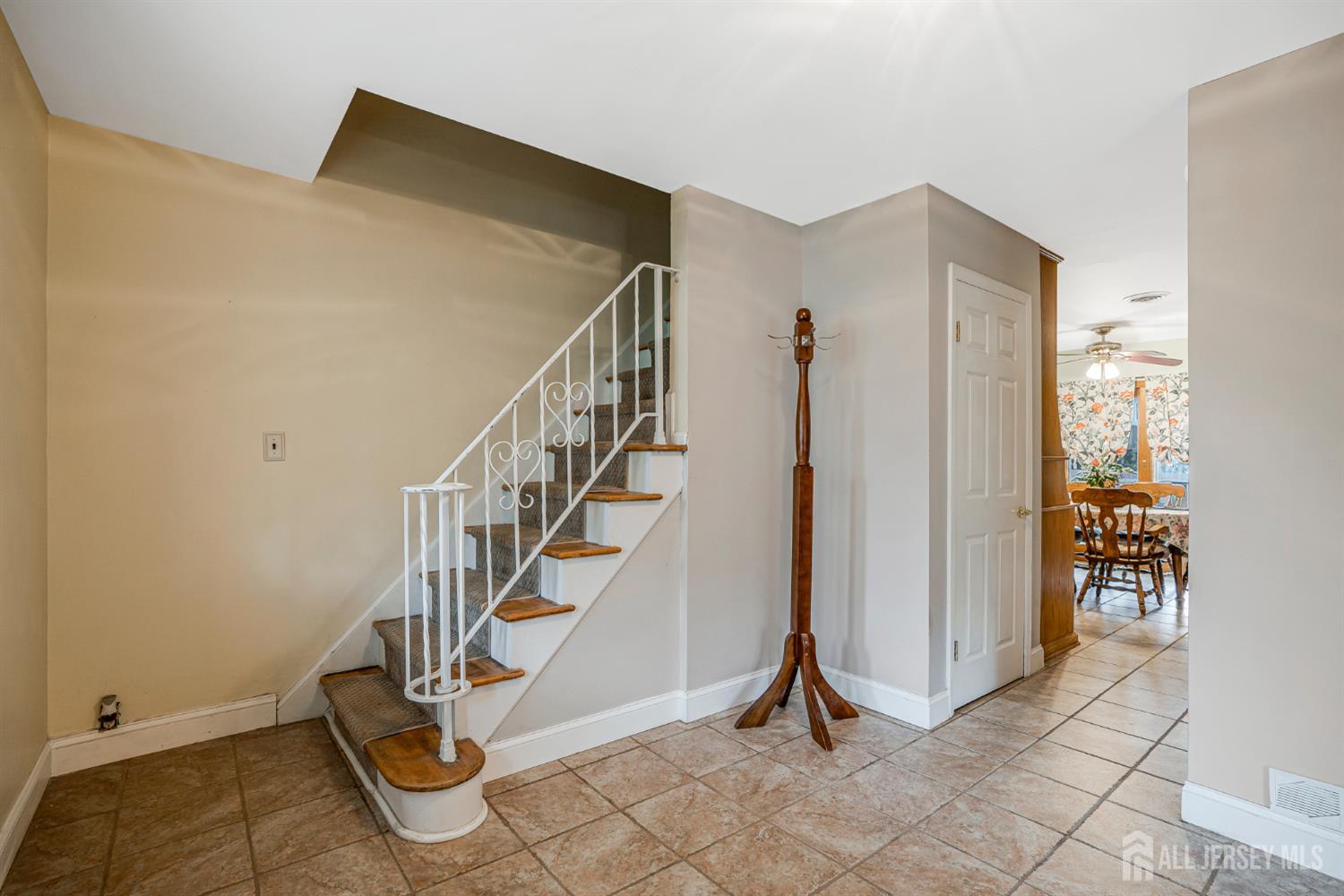 Photo 1 of Single family home for sale at 11 Woodrow Wilson Dr, Edison, NJ 08820 | MLS# 2704763R | Listing updated on 2026-09-22