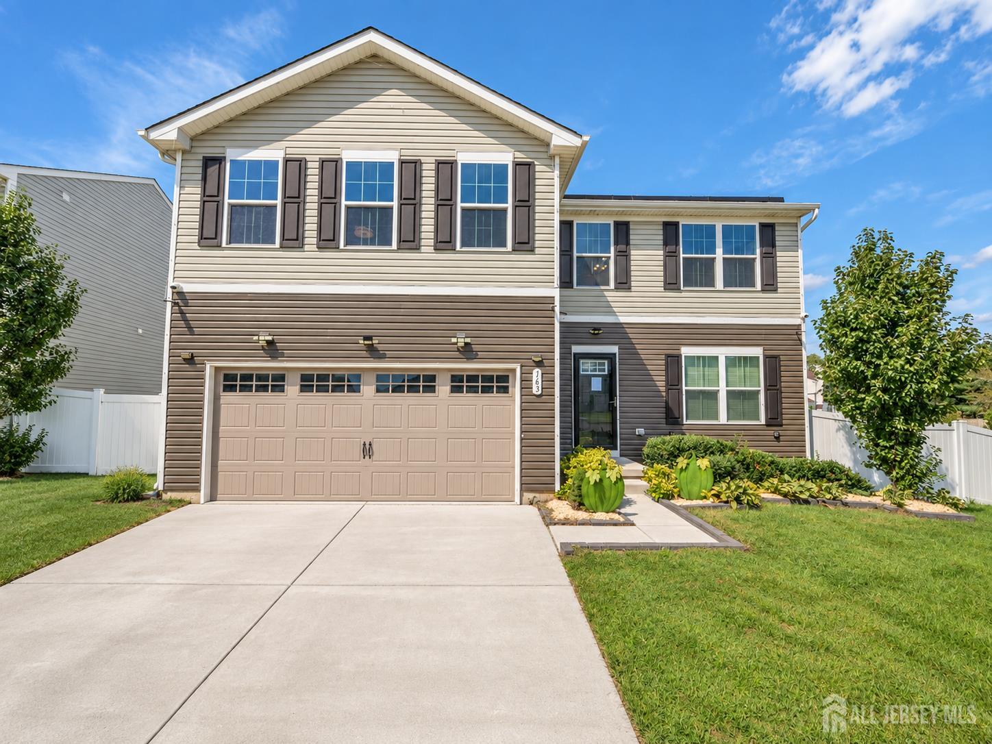 Photo 1 of Single family home for sale at 163 Ciseley Dr, Sicklerville, NJ 08081 | MLS# 2704371R | Listing updated on 2026-09-19