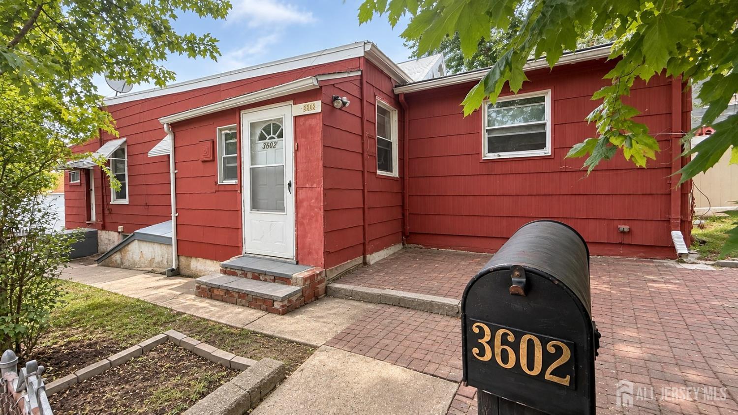 Photo 1 of Single family home for sale at 3602 Liberty Ave, North Bergen, NJ 07047 | MLS# 2704840R | Listing updated on 2026-09-19