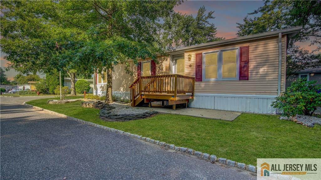 303 Woods End Court