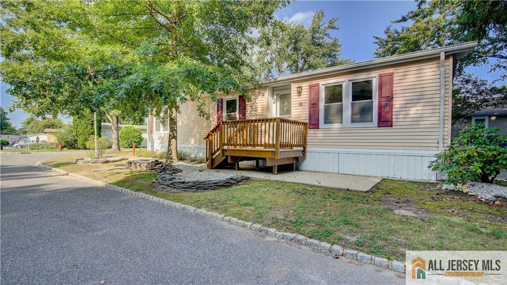 303 Woods End Court