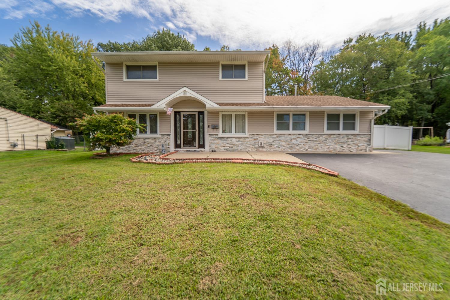 80 Stillwell Road