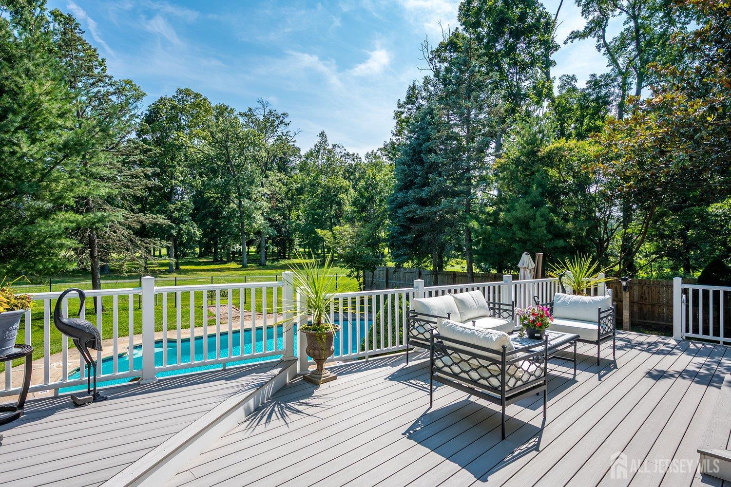 Photo 4 of Single family home for sale at 41 W Calvert Ave, Edison, NJ 08820 | MLS# 2705002R | Listing updated on 2026-09-25
