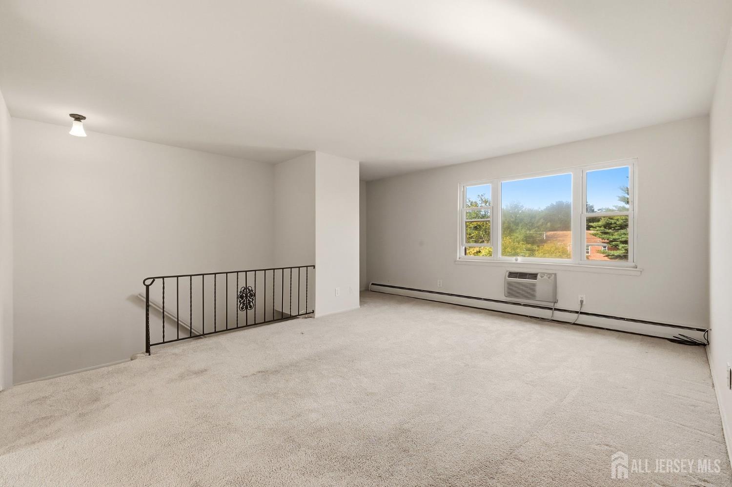Photo 4 of House for sale at 21 York Dr #3B, Edison, NJ 08817 | MLS# 2704606R | Listing updated on 2026-09-23