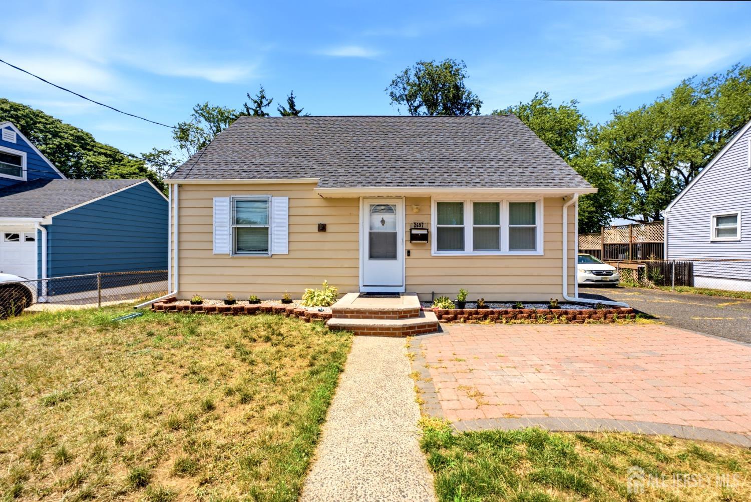 Photo 1 of Single family home for sale at 2697 Woodbridge Ave, Edison, NJ 08817 | MLS# 2705078R | Listing updated on 2026-09-23