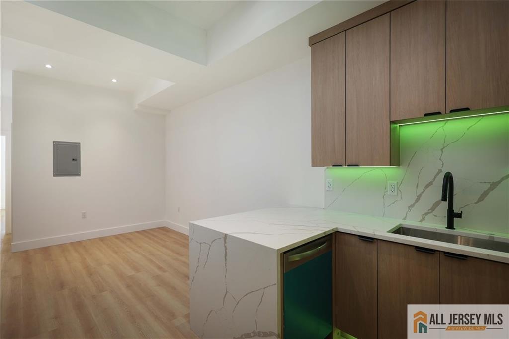 Photo 2 of Condo for sale at 291 New York Ave #4, Jersey City, NJ 07307 | MLS# 2770068M | Listing updated on 2026-09-24