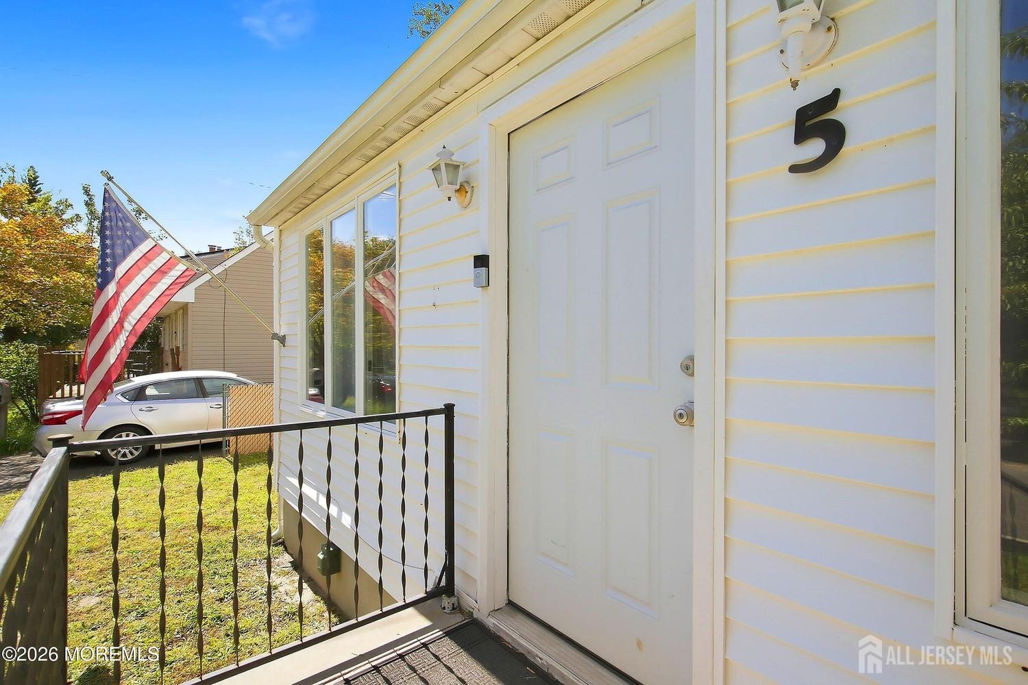 Listing photo 7