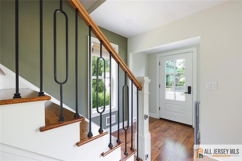 Photo 3 of Single family home for sale at 119 Harvard Ave, Metuchen, NJ 08840 | MLS# 2662440M | Listing updated on 2026-09-25