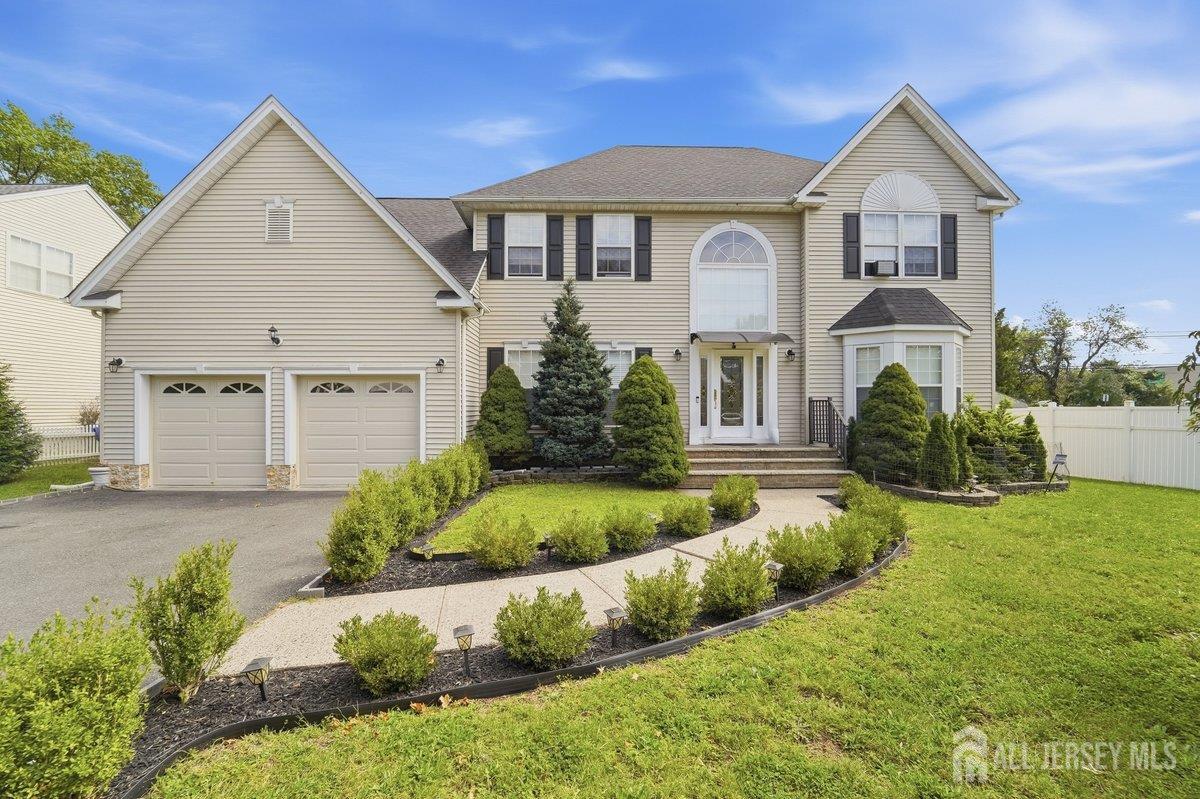 Single family home for sale at 506 Jarrard St, Piscataway, NJ 08854 | MLS# 2705162R