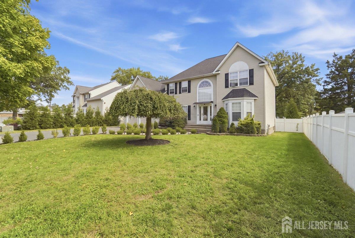 Photo 3 of Single family home for sale at 506 Jarrard St, Piscataway, NJ 08854 | MLS# 2705162R | Listing updated on 2026-09-29