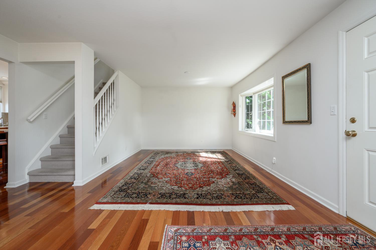 Photo 4 of Single family home for sale at 128 Florence Pl, South Plainfield, NJ 07080 | MLS# 2705188R | Listing updated on 2026-10-03