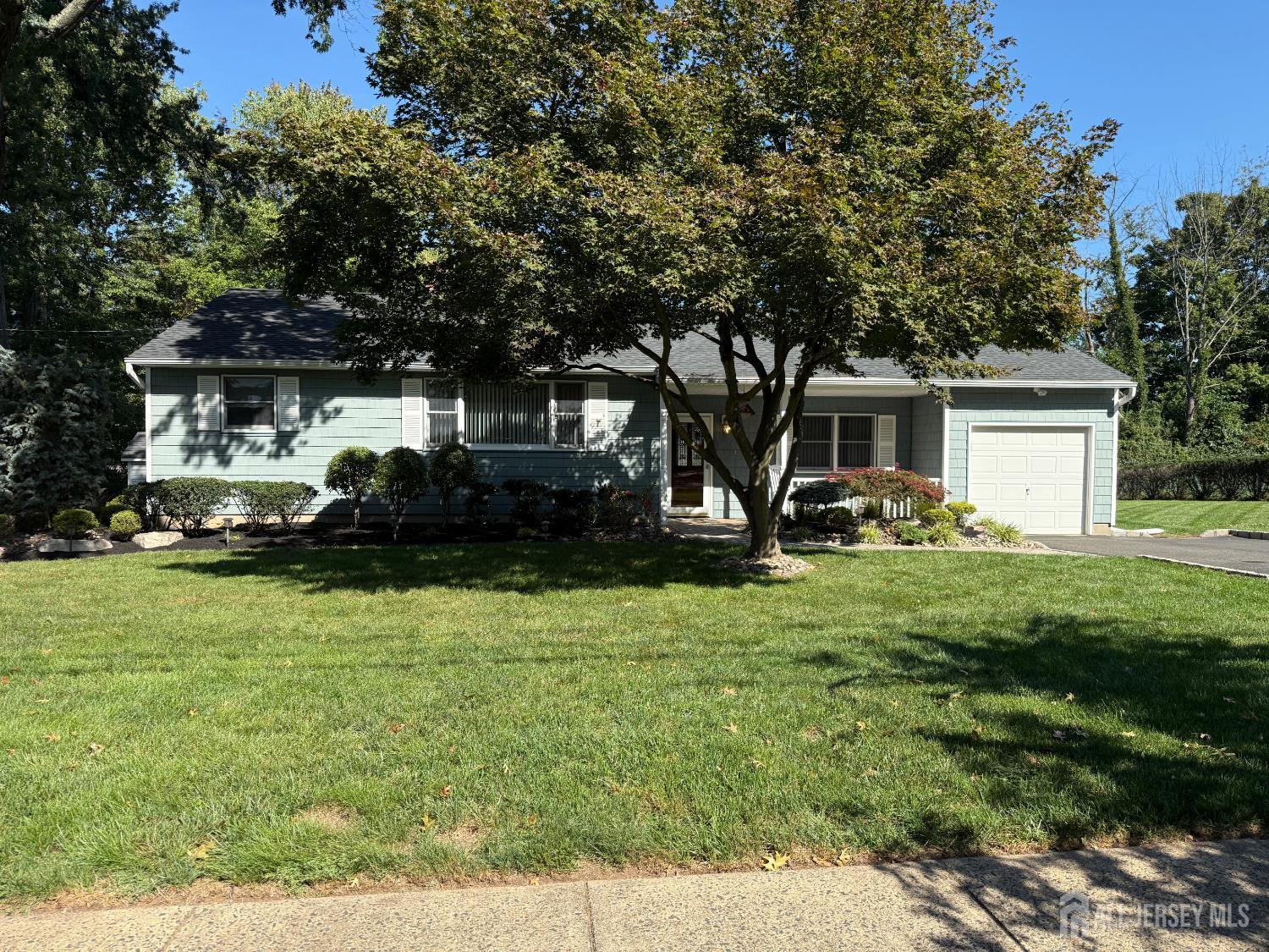 Photo 4 of Single family home for sale at 430 Hillside Ave, Piscataway, NJ 08854 | MLS# 2705122R | Listing updated on 2026-09-26