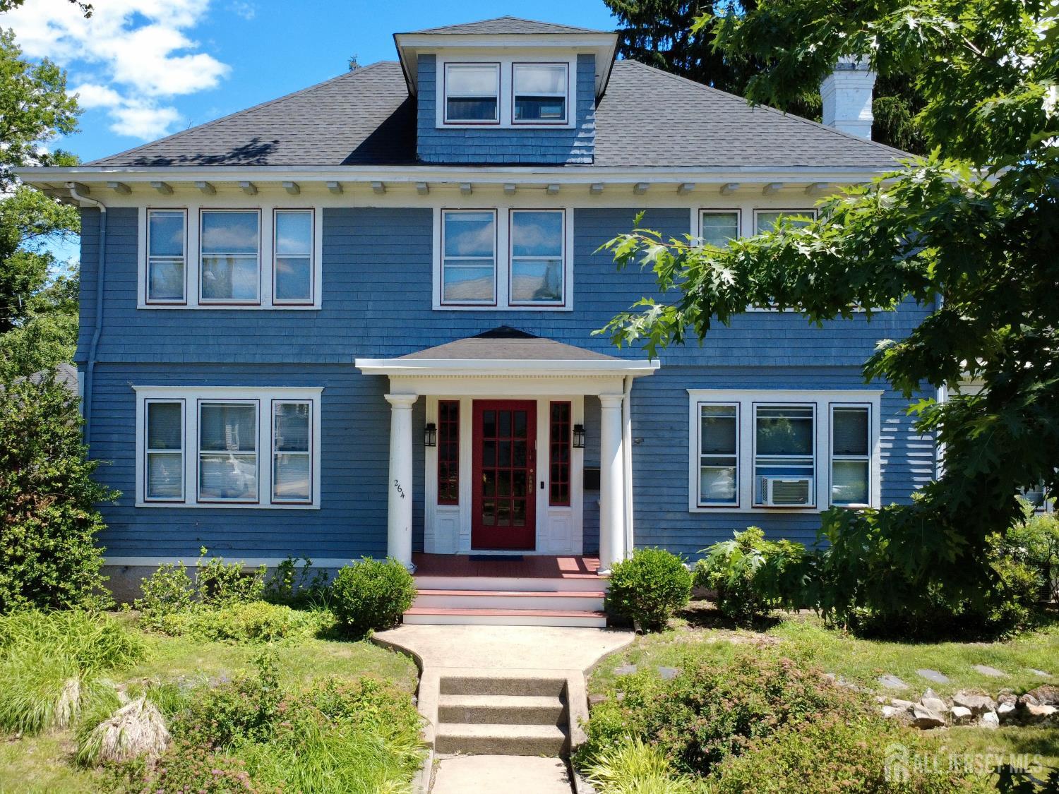 Photo 1 of Single family home for sale at 264 Grant Ave, Highland Park, NJ 08904 | MLS# 2705251R | Listing updated on 2026-10-05