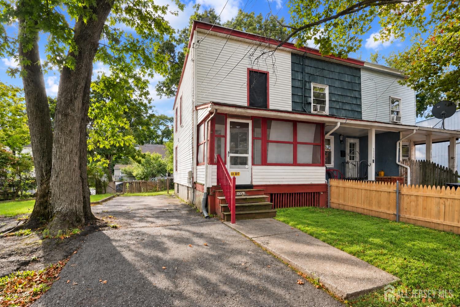 1337 S 2nd Street