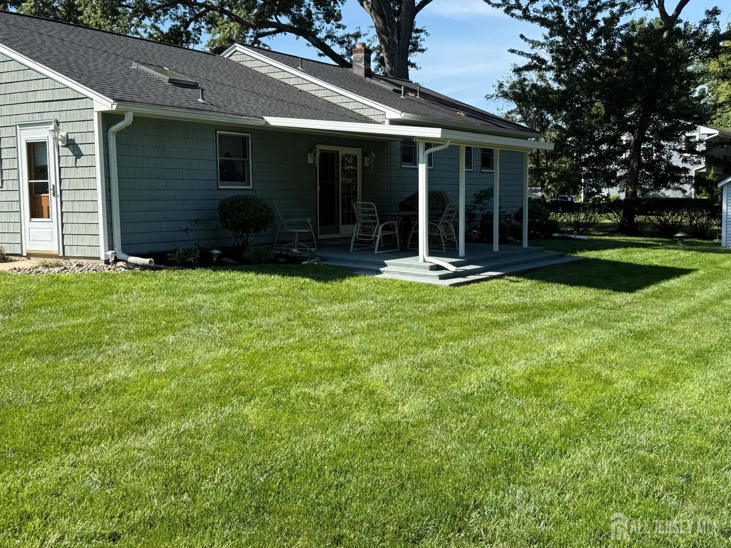 Photo 2 of Single family home for sale at 430 Hillside Ave, Piscataway, NJ 08854 | MLS# 2705122R | Listing updated on 2026-09-26