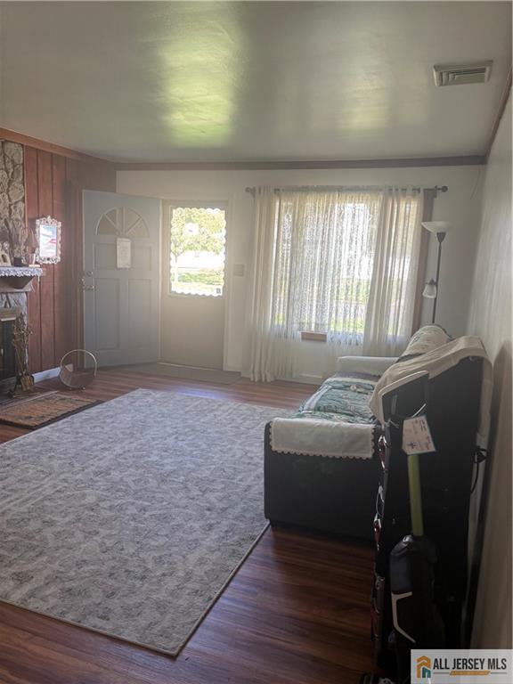 492 Booth Court