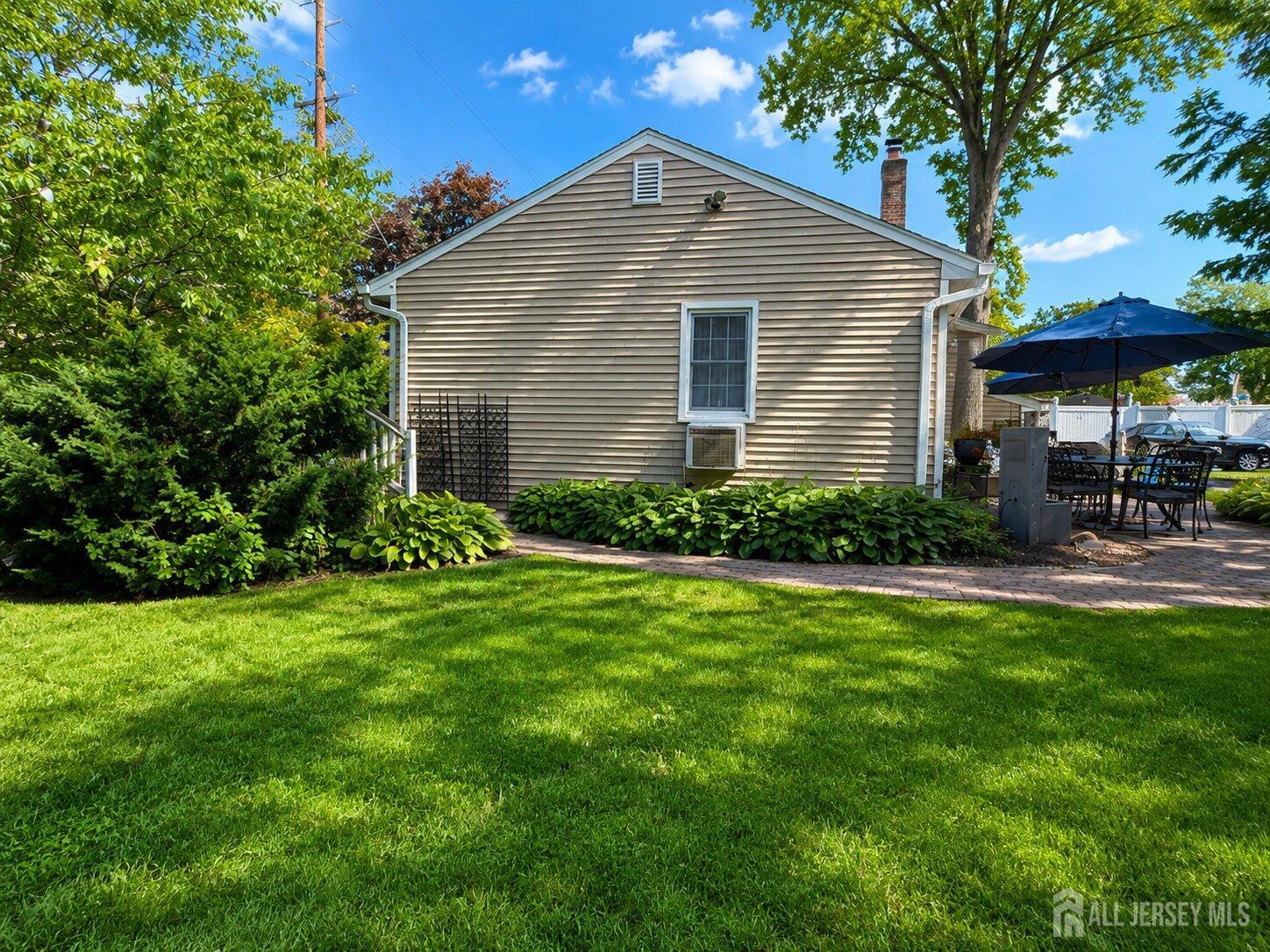Photo 3 of Single family home for sale at 314 N Michigan Ave, Kenilworth, NJ 07033 | MLS# 2705256R | Listing updated on 2026-09-27