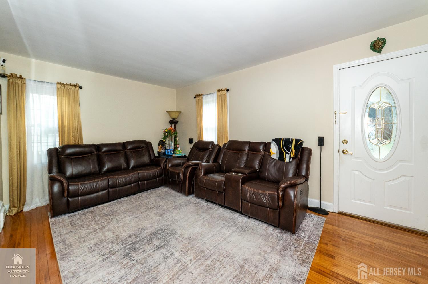 Photo 4 of Single family home for sale at 9 Mcauliffe Dr, North Brunswick, NJ 08902 | MLS# 2705315R | Listing updated on 2026-09-29