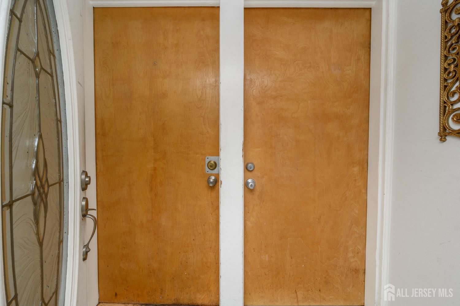 Photo 3 of Multi family home for sale at 119 Collard St, Jersey City, NJ 07306 | MLS# 2705361R | Listing updated on 2026-10-08