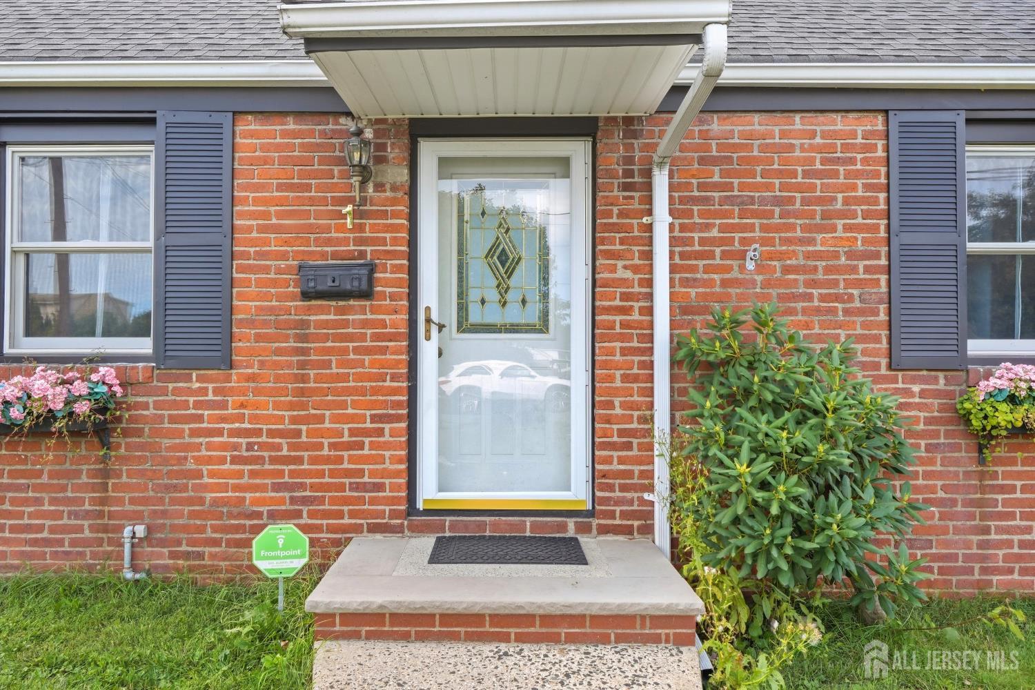 Listing photo 6