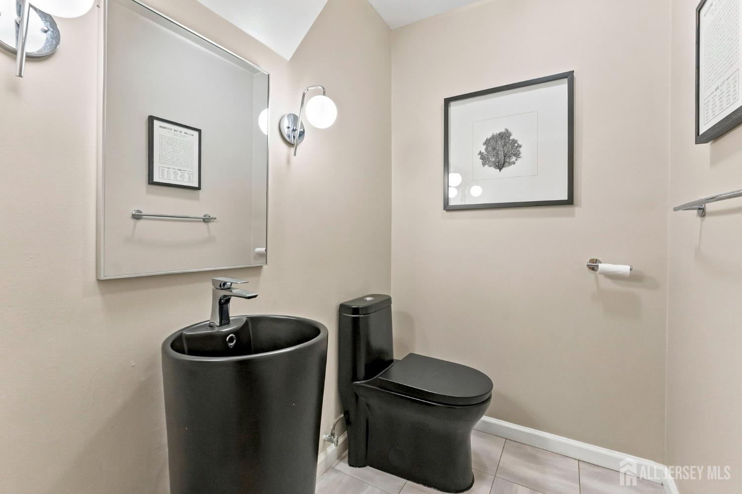 Photo 3 of Single family home for sale at 4 Redcoat Dr, East Brunswick, NJ 08816 | MLS# 2705467R | Listing updated on 2026-10-03