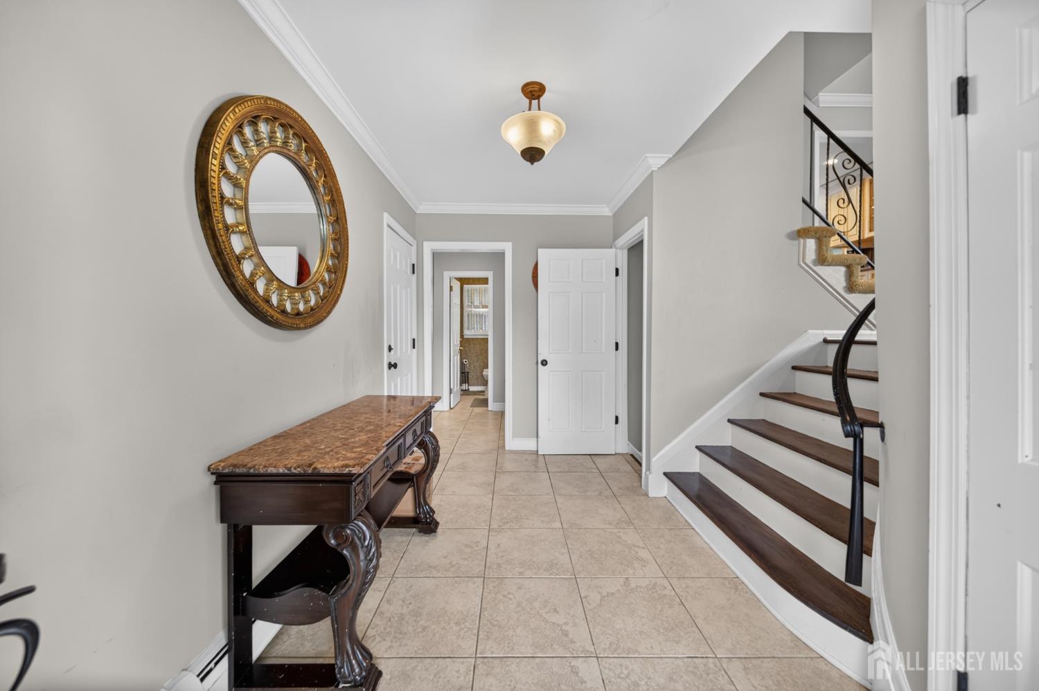 Photo 4 of Single family home for sale at 9 Nightingale St, Edison, NJ 08820 | MLS# 2705271R | Listing updated on 2026-10-05