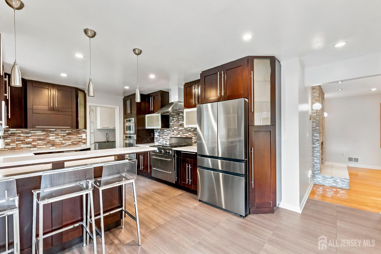 Photo 4 of Single family home for sale at 4 Redcoat Dr, East Brunswick, NJ 08816 | MLS# 2705467R | Listing updated on 2026-10-03