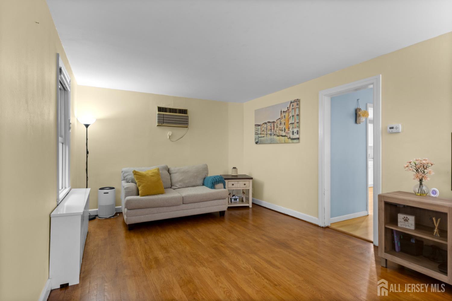 Photo 3 of Single family home for sale at 16 Vanderbuilt Pl, Woodbridge Proper, NJ 07095 | MLS# 2705356R | Listing updated on 2026-10-06