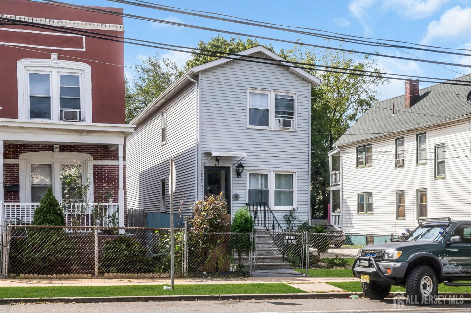 174 Suydam Street